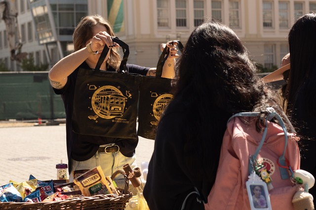 What Lessons Will Your Children Learn By Moving Away At 18?