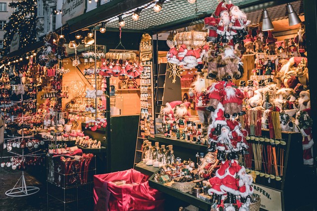 5 Enchanting Countries For Christmas Celebrations