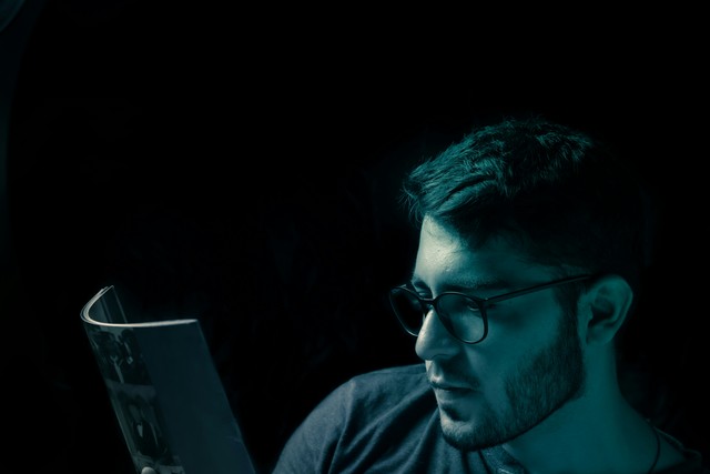 What You Can’t Hide In A First Meeting