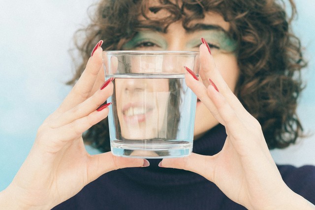 Mineral Water: Should You Drink It — And How To Choose It