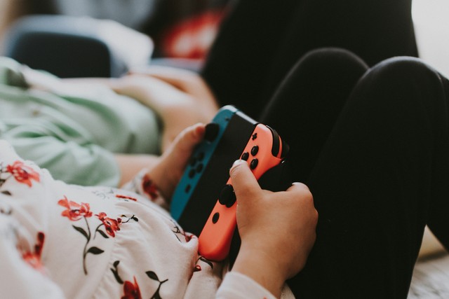 How To Help Your Child Overcome Digital Addiction