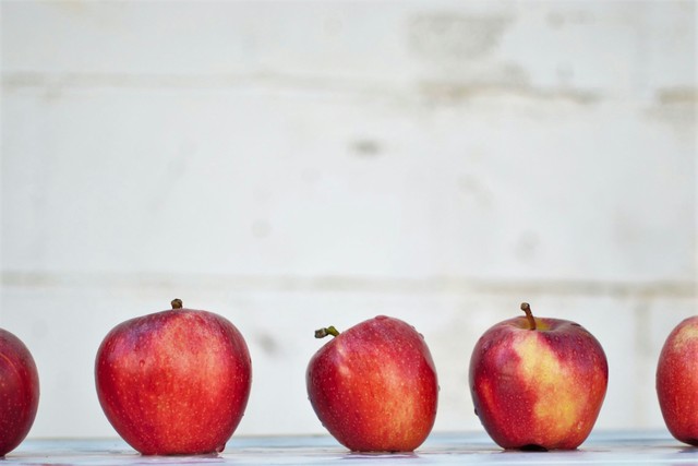 5 Reasons To Eat One More Apple