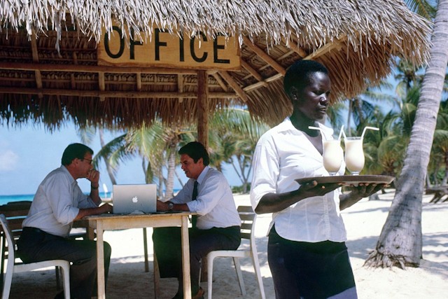 Offshore Companies: 10 Facts Entrepreneurs Need