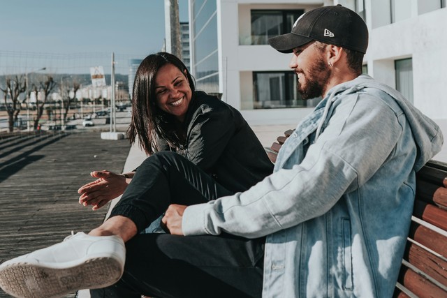 5 Signs It's Time To Stop Being "Just Friends"