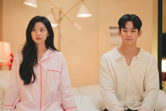 10 TV Shows Every Couple Should Watch Together