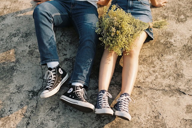 How To Love A Man: A Cheat Sheet For Women